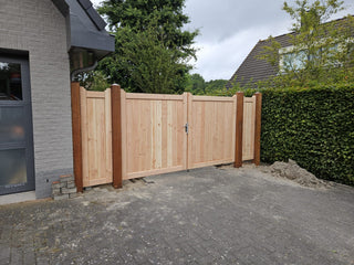 Bach Poort - douglas