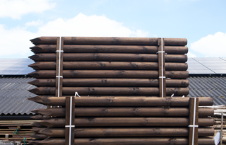 Coniferous Wood Pole Dark-Brown - ø 10 CM - Lands End B.V.