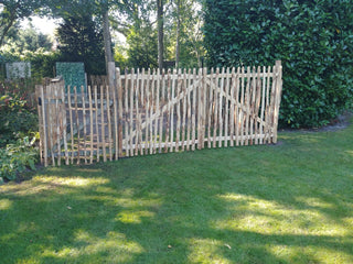 Chestnut gate - 145cm high 3