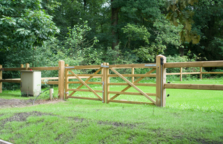 English Gate Pine Complete set - Double gate
