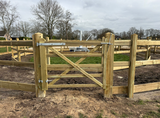 English Gate Pine Complete set - Single setup 